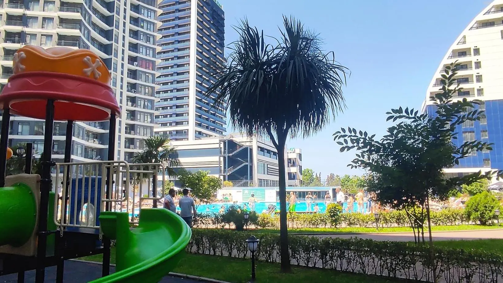 White Sails Top Beachfront Apartment Batumi