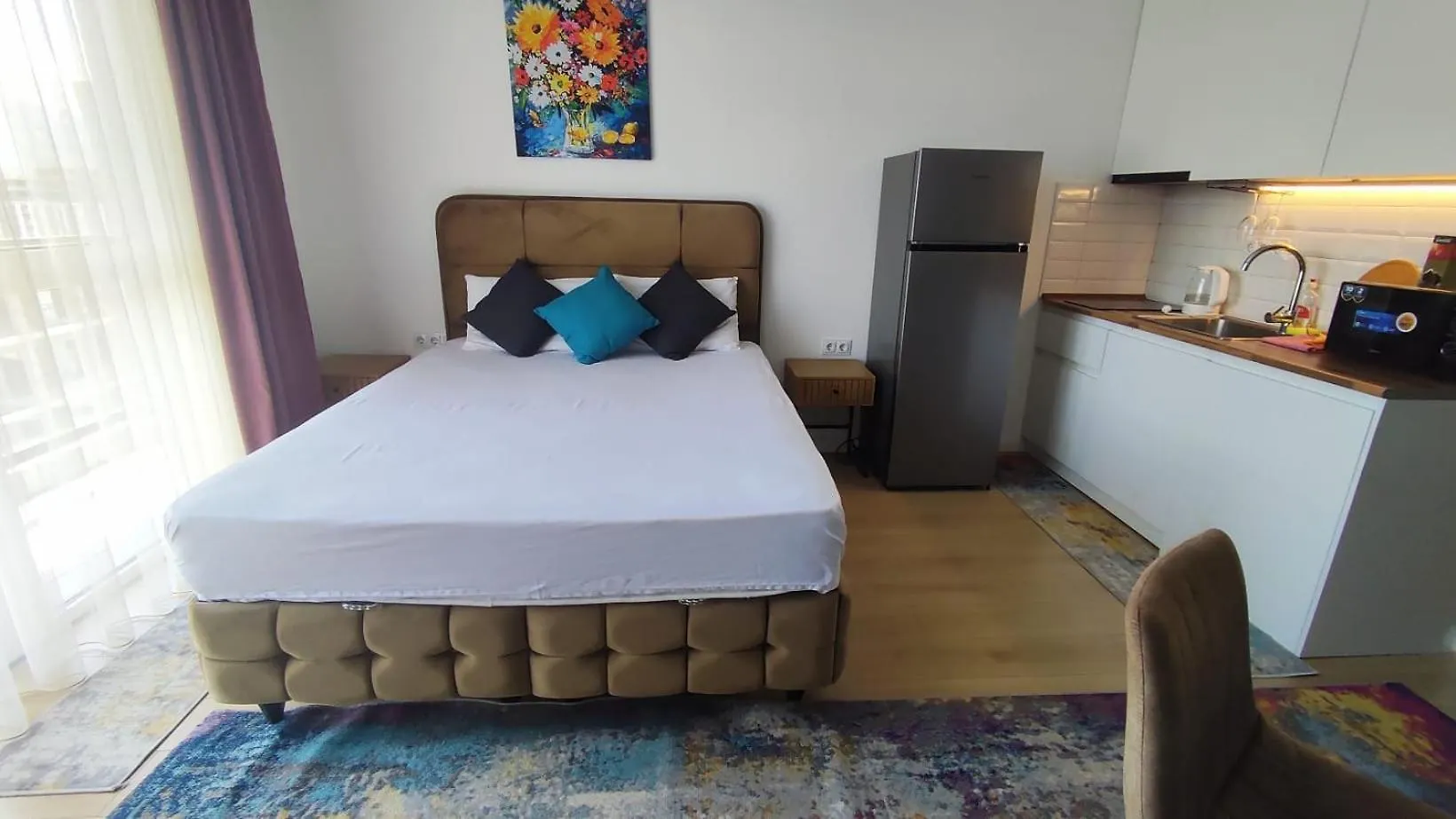 White Sails Top Beachfront Apartment