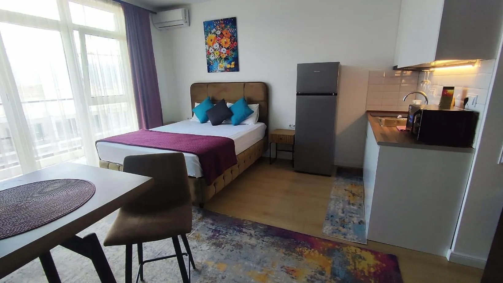 White Sails Top Beachfront Apartment 0*, Batumi Georgia